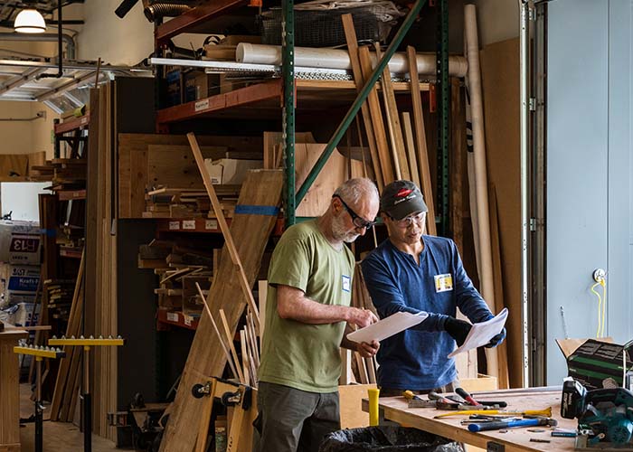 Woodworkers collaborate on Tiny House project