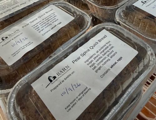 Teens Bake Fall Treats for Neighbors